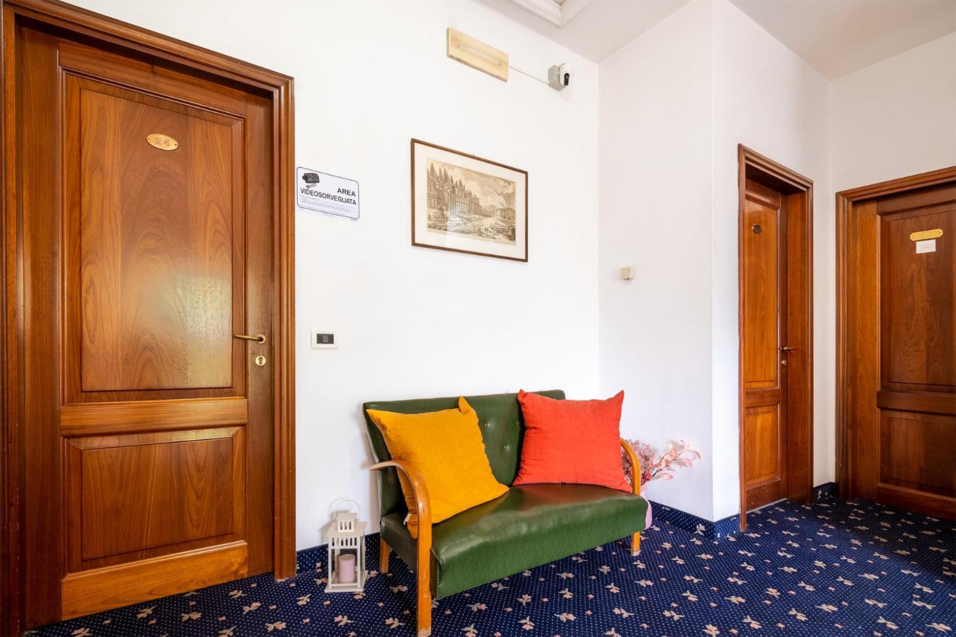 Hotel Marnie Massarosa Bagian luar foto